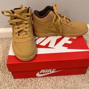 13.5 New Nike boys high tops camel/brown. So cute!